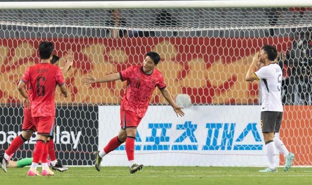 国足0比3背后的反思：中韩同变阵为何差距如此之大