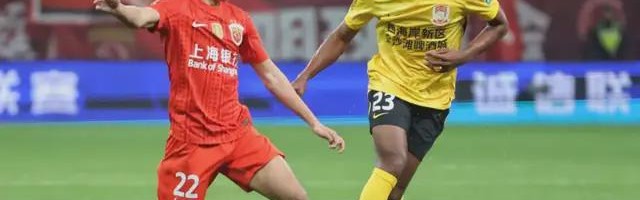 开云体育-中超第二轮，上海海港4:1青岛西海岸