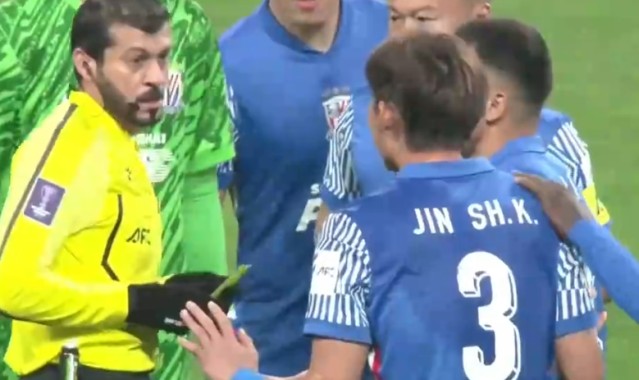 申花噩梦开局！金顺凯30秒送点，相马勇纪破门，4场亚冠连续丢球