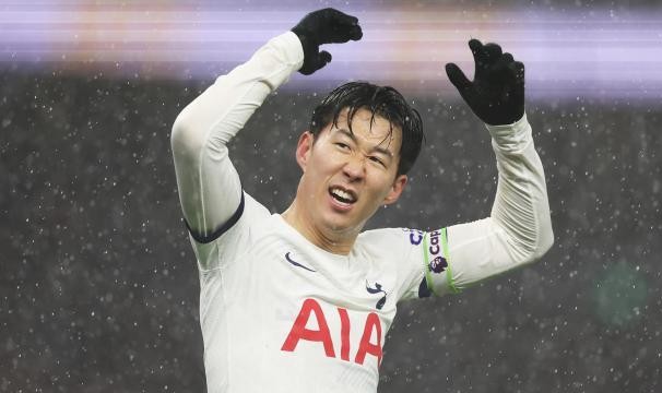 开云体育下载-【2023亚洲金球奖】重生+升级，如此孙队怎能不爱？