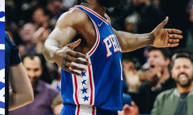 开云体育下载-21分逆转骑士！新76人四战全胜 费城三巨势不可挡